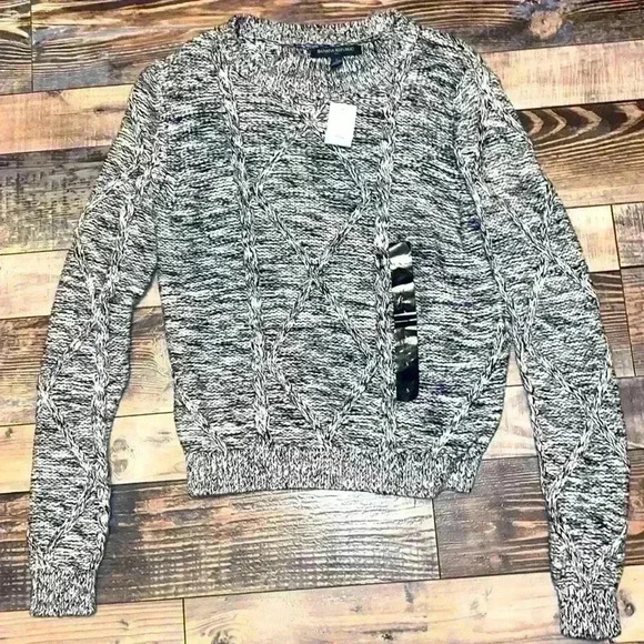 NWT Banana Republic Cable Knit sweater size small - Picture 1 of 4